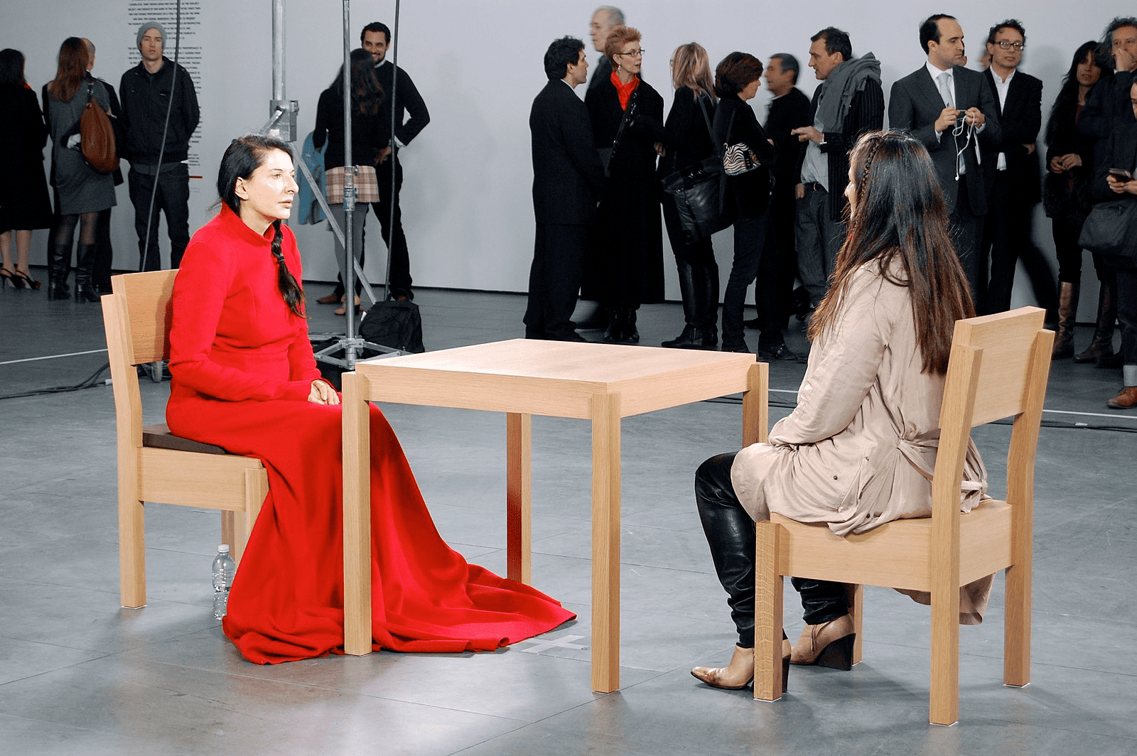 <b>Marina Abramović, The Artist Is Present, 2010</b>
Performance at the Museum of Modern Art, New York, March 9 – May 31, 2010
March 9, 2010
© Andrew Russeth
© Wikimedia Commons